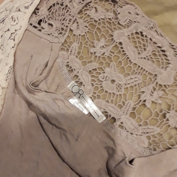 Trendy juniors lacy tanks. - Picture 3 of 3